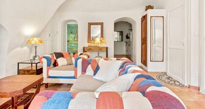 Apartment 'Gîte De Charme' with Mountain View, Wi-Fi and Air Conditioning