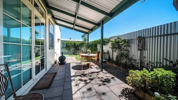 City House | Outdoor dining