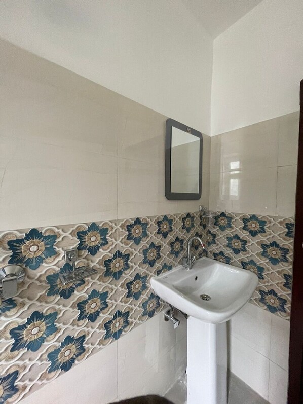 Bathroom - Hotel Tashi Tagye (Lachung)
