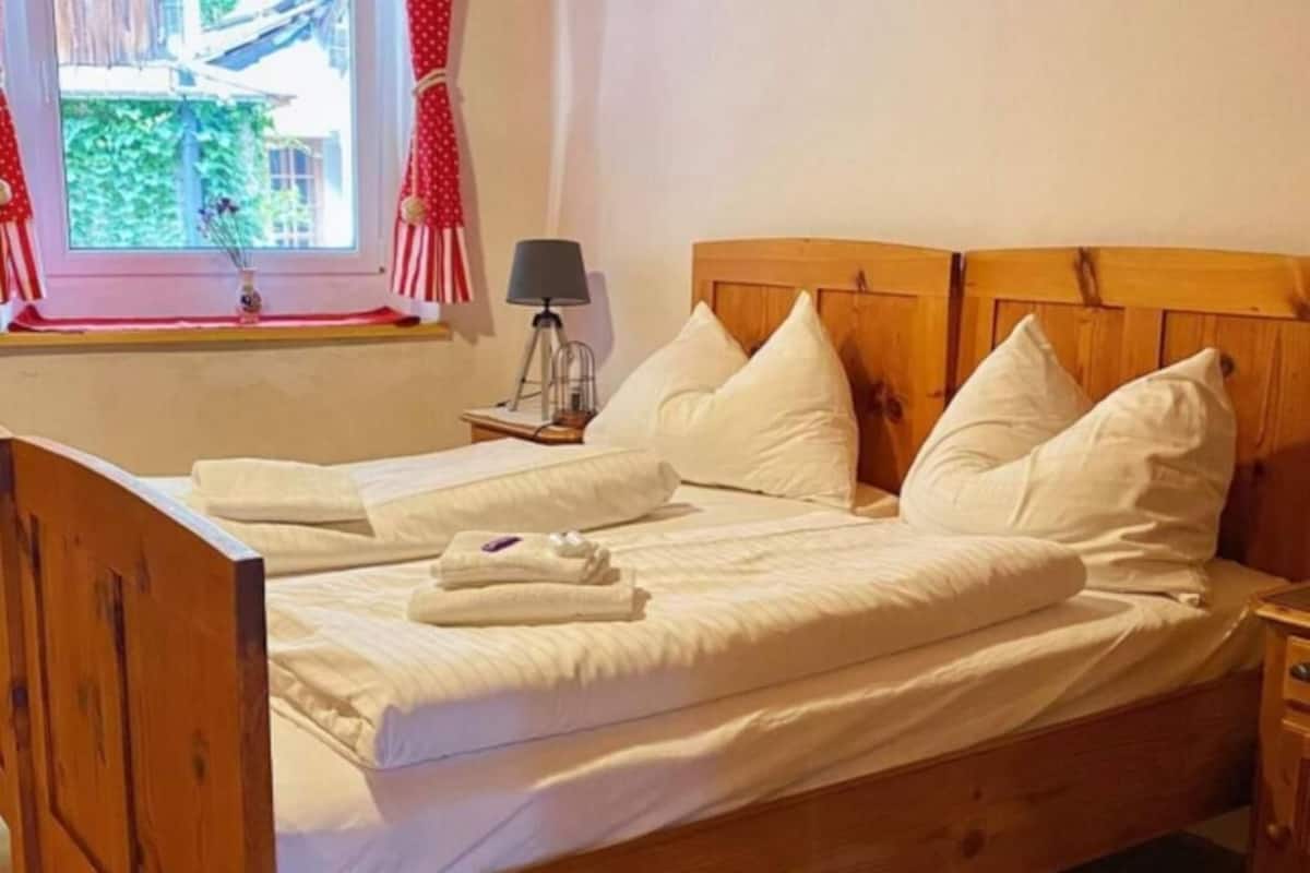 Apartment, Balkon, Stadtblick