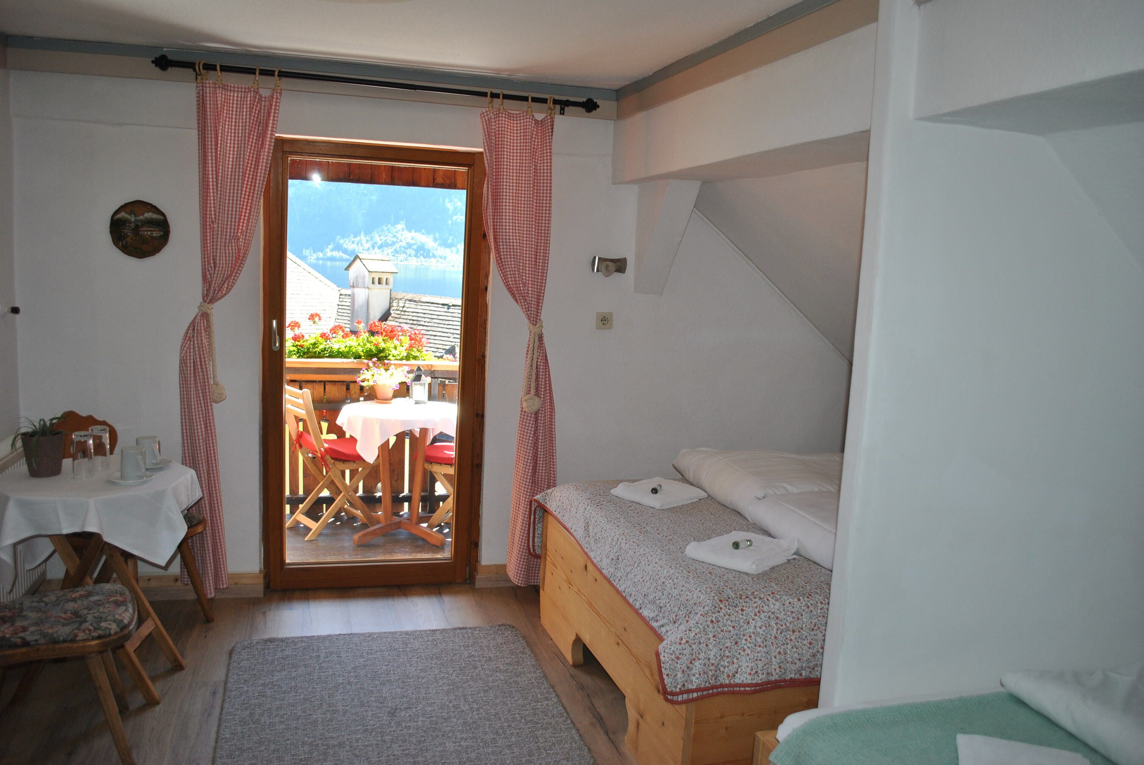 Standaard tweepersoonskamer, balkon, uitzicht op meer