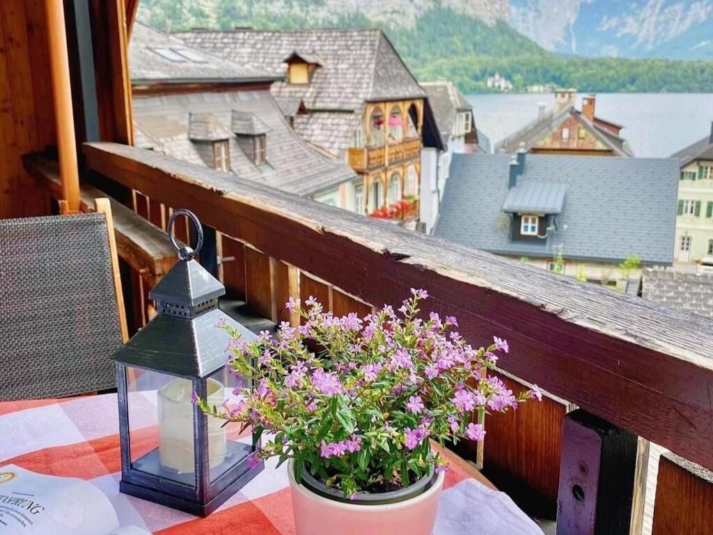 Standard Double Room, Balcony, Lake View | Property grounds