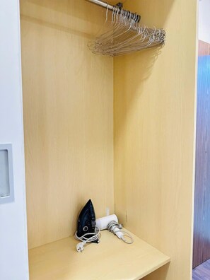 Family Apartment, Balcony | Wardrobe - SS Homes River Gate Premium (Ho Chi Minh)