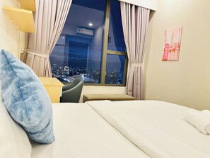 Family Apartment, Balcony | Premium bedding, pillow-top beds, minibar, in-room safe - SS Homes River Gate Premium (Ho Chi Minh)