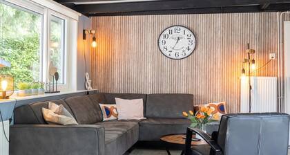 House & More near the IJsselmeer