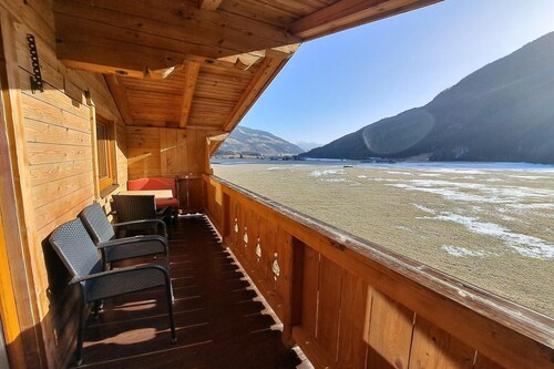 Apartment in a quiet location with beautiful view