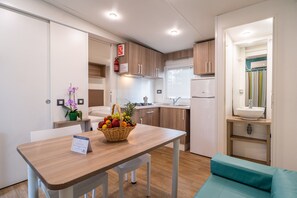 Dining - Mobile Home in the Adriano Family Camping Village (Punta Marina)