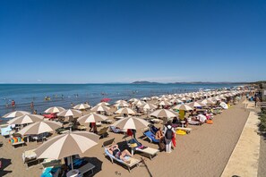 On the beach - Bungalow at Orbetello Family Collection (Orbetello)