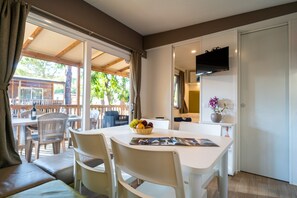 Dining - Mobilhome im Ferienpark mit grosser Poolanlage (Orbetello)