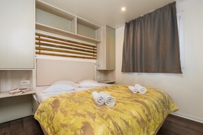 2 bedrooms, free WiFi - Mobile home in Rabac with shared pool (Rabac)