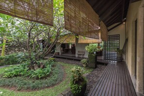Terrace/patio - Peacefully, 3 Bedroom Villa in Seminyak (Seminyak)