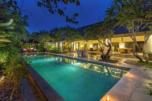 Pool - Peacefully, 3 Bedroom Villa in Seminyak (Seminyak)
