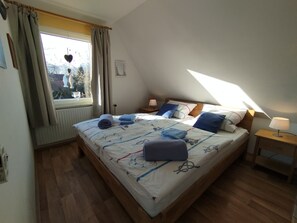 2 Schlafzimmer, Bügeleisen/Bügelbrett, WLAN