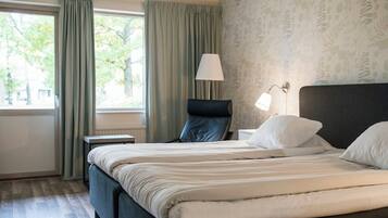 Twin Room, Patio, Garden View