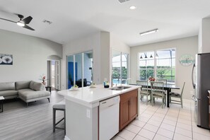 Interior - Four Bedrooms, 3 Baths, No Rear Neighbors,  Just Minutes walk  to Clubhouse (Kissimmee)