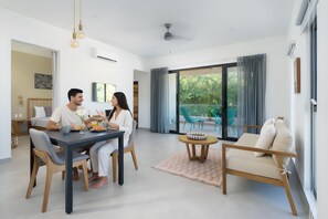 Interior - Bo Jungle - Steps to Tamarindo Beach - Surf & Pool #3 (Playa Langosta)
