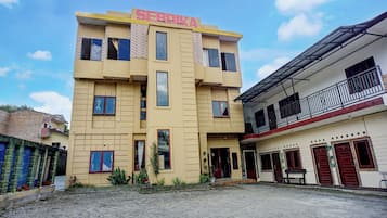 Bagian depan properti