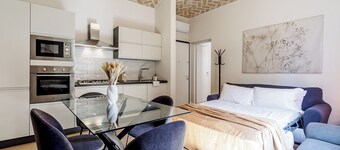 House Chiara| WiFi Parking Station downtown Modena