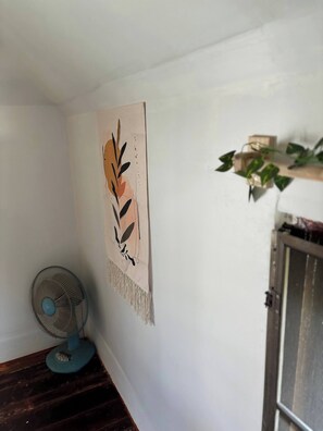 House, 1 Bedroom, Smoking, Balcony | Interior - Tranquil Wooden Holiday House With Mountain Views in Pa Phai (San Sai)
