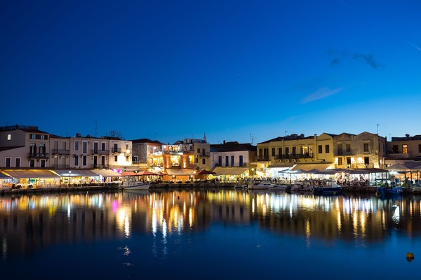 The Venetian Harbour of Rethymno, only 120 meters from Loggia Home