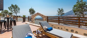 Beautiful sea views, Close to Beautiful Beaches of South Crete