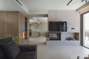 Unclassified image, 5 of 83, button - Paradise Large Group w/ Gym, Hot Tub & Playroom (Rethymno)