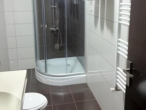 Bathroom - Royal Berk Hotel (Van)