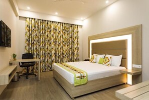 Deluxe Double Room, City View | Desk, laptop workspace, soundproofing, free WiFi - SILVER OAK (Gurugram)