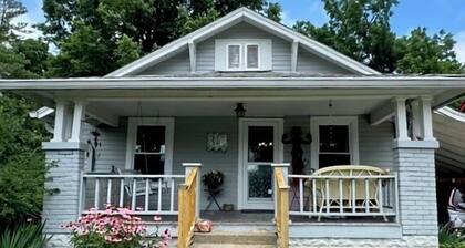 Dixie Street Artist Retreat | 2 BR, 1 Bath Apt Near B-Line & Downtown