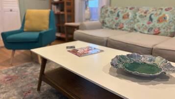 Smart TV, books