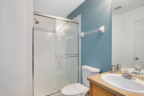 Hair dryer, towels - Immaculate 4 bedrooms 3 bathroom is exceptional for your next vacation (Kissimmee)