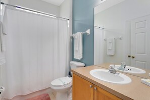 Hair dryer, towels - Immaculate 4 bedrooms 3 bathroom is exceptional for your next vacation (Kissimmee)