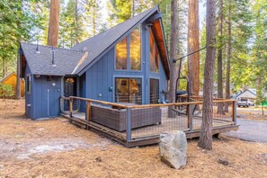 Exterior - West Shore Tahoe Cabin - Loft Movie Nights, Pets (Tahoma)