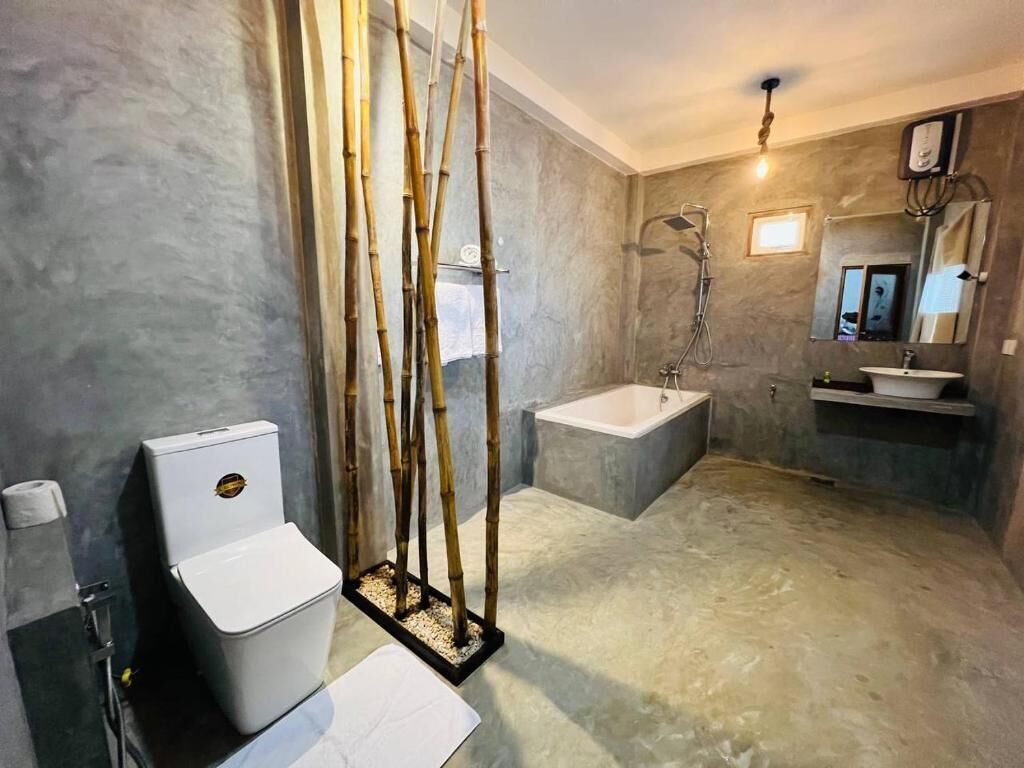 バスアメニティ (無料)、石鹸、シャンプー、トイレットペーパー
