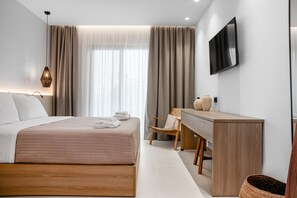 In-room safe, iron/ironing board, free WiFi