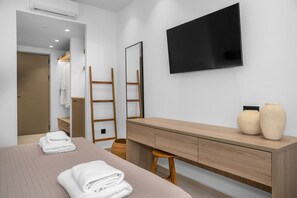 In-room safe, iron/ironing board, free WiFi - Azure Haven (Faliraki)