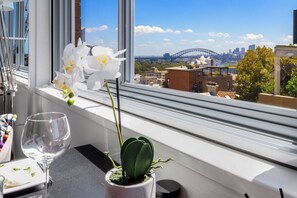 Interior - Harbourview Studio – Iconic Sydney Views from Potts Point (Potts Point)