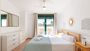 Unclassified image, 5 of 30, button - Jávea Beach townhouse with pool for 6 (Jávea)