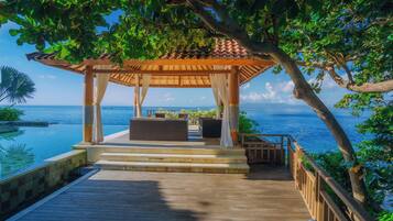 Enceinte de lâhĂ©bergement