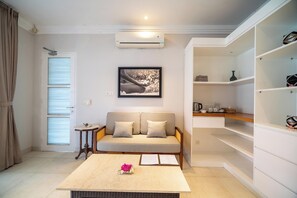 Living area - Raaga Samudra Villa (Padangbai)