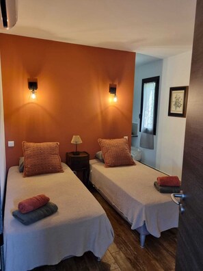 Room - Vrbo Property (Zonza)