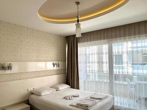 Double Room, City View | Soundproofing, free WiFi - Cemal Bey Hotel (Alanya)