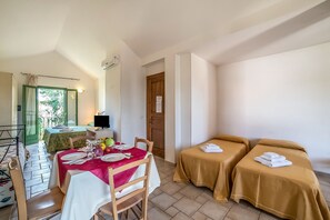 Room - Family Village M6 Pool And Sea (Otranto)