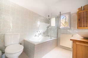 Shower, hair dryer, towels - CostaBlancaDreams - Casa Yoja in Benissa (Benissa)