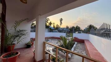 House, 3 Bedrooms, Accessible, Smoking | Kolam renang