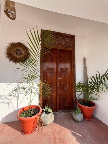 Cozy 3-bedroom Home 2 Minutes From Jambiani Beach