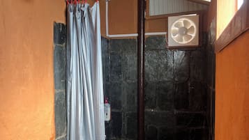 Double Room | Bathroom