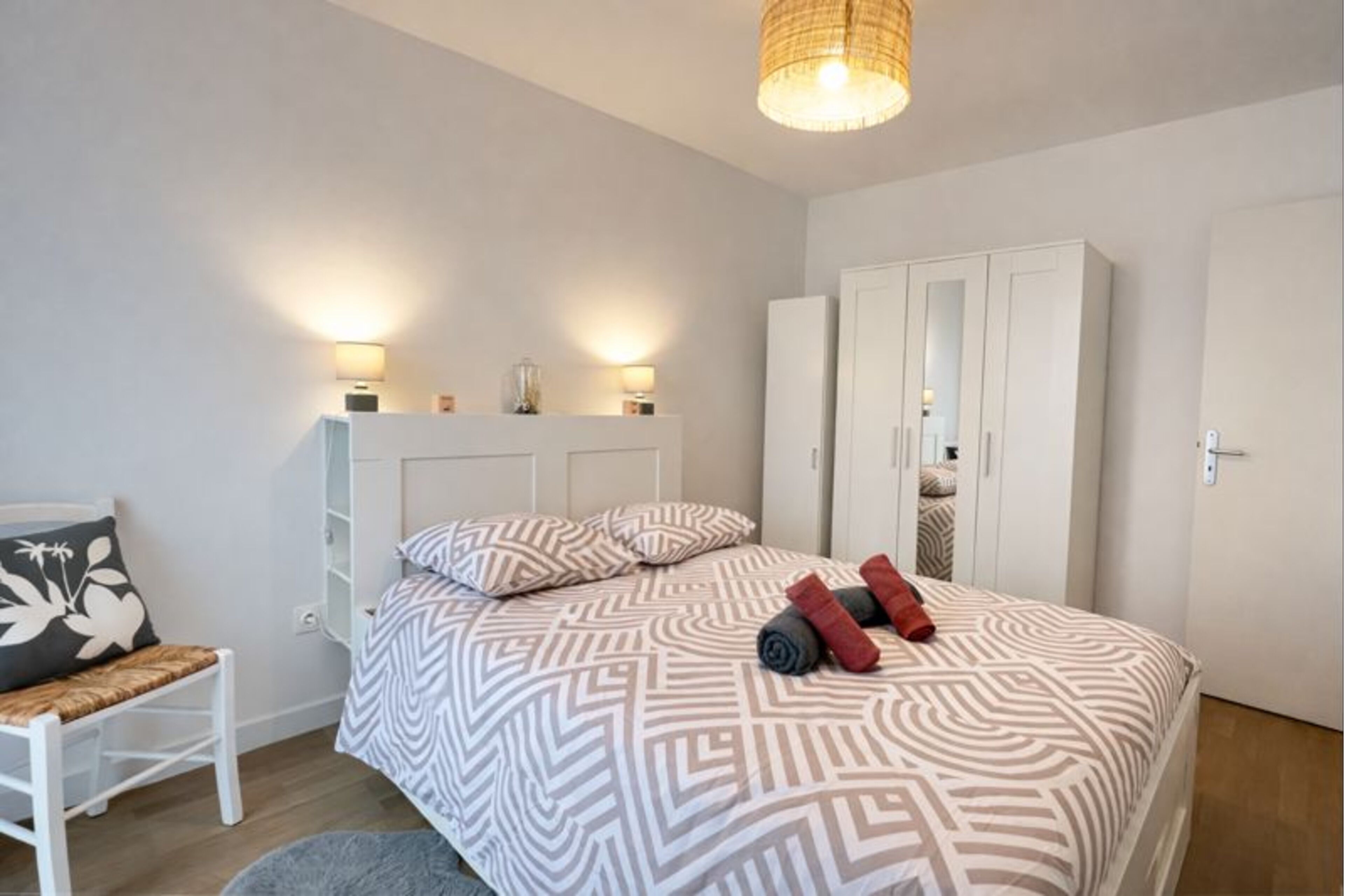 1 bedroom, WiFi, bed sheets