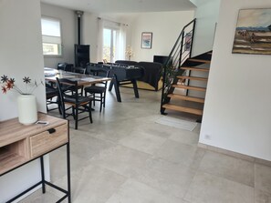 Interior - House downtown (Dol-de-Bretagne)