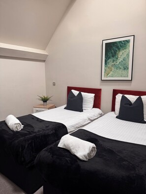 Room - One by Elite  (Liverpool)